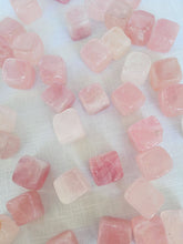 Load image into Gallery viewer, Rose Quartz Tumbled Cube