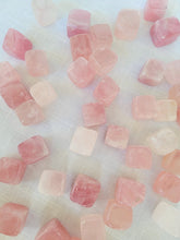 Load image into Gallery viewer, Rose Quartz Tumbled Cube