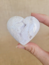 Load image into Gallery viewer, Druzy White Agate Hearts