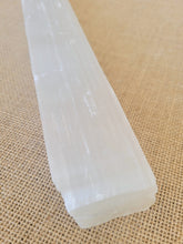 Load image into Gallery viewer, Selenite Log