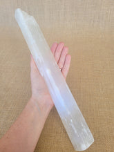 Load image into Gallery viewer, Selenite Log