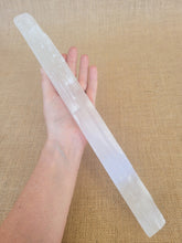 Load image into Gallery viewer, Selenite Log