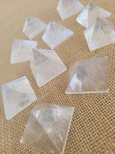 Load image into Gallery viewer, Clear Quartz Pyramid