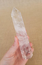 Load image into Gallery viewer, Clear Quartz Point