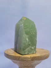Load image into Gallery viewer, Prehnite Point
