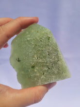 Load image into Gallery viewer, Prehnite Point
