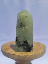Load image into Gallery viewer, Prehnite Point
