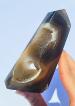 Load image into Gallery viewer, Agate Slice Point
