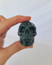 Load image into Gallery viewer, Moss Agate Skull - Small
