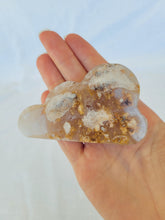 Load image into Gallery viewer, Flower Agate Cloud

