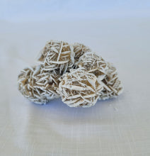 Load image into Gallery viewer, Desert Rose Selenite Cluster

