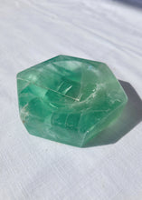 Load image into Gallery viewer, Fluorite Bowl
